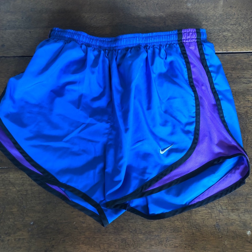 NWOT Nike running shorts